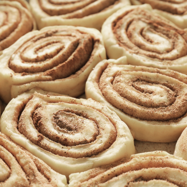 Mini Cinnamon Rolls Pack of 4 - Image 3